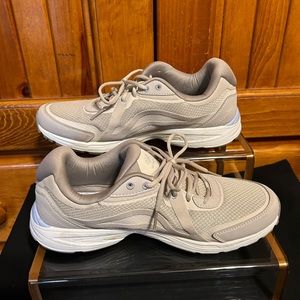 Ryka athletic shoe size 10W